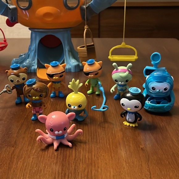 Huge Octonauts playset w/2 vehicles & 12 characters! 🌊 - Picture 8 of 10